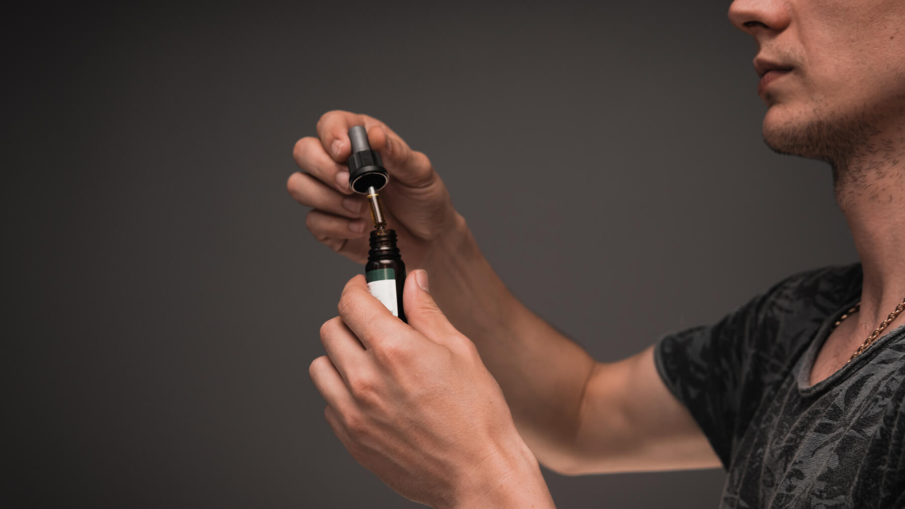 How long does it take for CBD to work? Fast-absorbing sublingual tincture for quick relief